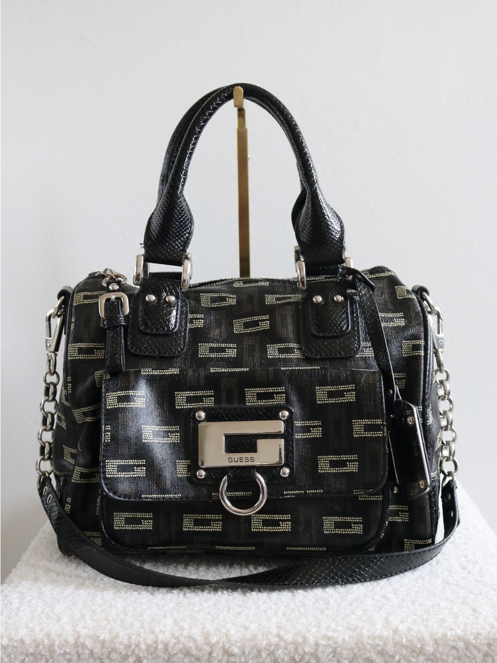 Y2K Vintage Guess Satchel Black Cream Logo Print